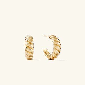 Mejuri Croissant Dôme Hoops - Gold Vermeil
